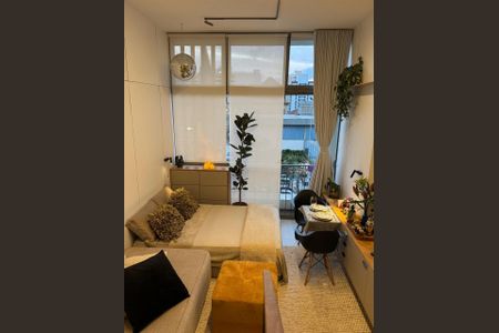 Apartamento à venda com 37m², 1 quarto e 1 vaga