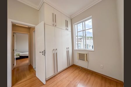 Apartamento à venda com 75m², 2 quartos e 1 vaga Apartamento à venda com 75m², 2 quartos e 1 vagaQuarto 1