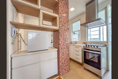 Apartamento à venda com 75m², 2 quartos e 1 vaga Apartamento à venda com 75m², 2 quartos e 1 vagaCozinha