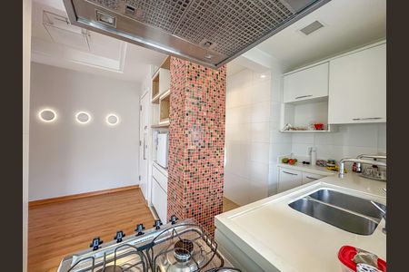 Apartamento à venda com 75m², 2 quartos e 1 vaga Apartamento à venda com 75m², 2 quartos e 1 vagaCozinha