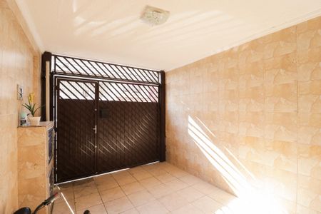 Casa à venda com 233m², 4 quartos e 1 vaga Casa à venda com 233m², 4 quartos e 1 vagaGaragem