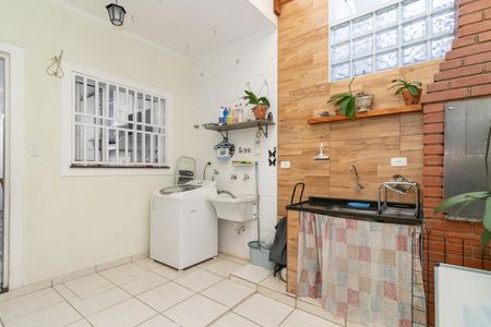 Casa à venda com 102m², 3 quartos e 2 vagasÁrea de Serviço