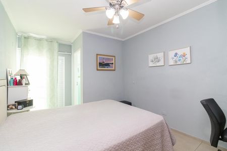 Casa à venda com 102m², 3 quartos e 2 vagasSuíte