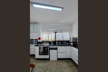Apartamento à venda com 83m², 3 quartos e 2 vagasCozinha