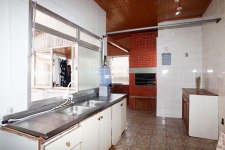 Apartamento à venda com 105m², 4 quartos e 1 vagaÁrea de Serviço