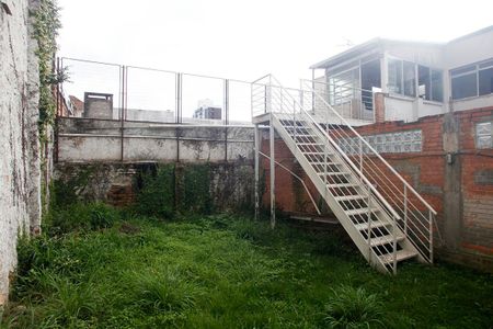 Apartamento à venda com 105m², 4 quartos e 1 vagaPátio