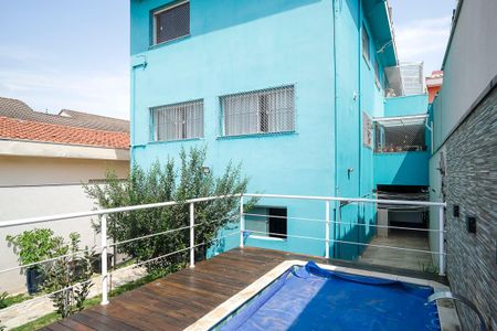 Casa à venda com 442m², 4 quartos e 6 vagasQuintal