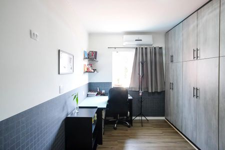 Casa à venda com 442m², 4 quartos e 6 vagasQuarto 1