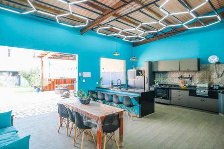 Casa à venda com 442m², 4 quartos e 6 vagasQuintal