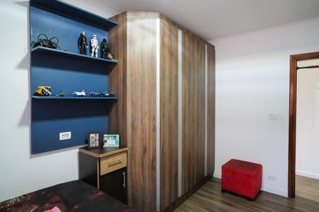 Casa à venda com 442m², 4 quartos e 6 vagasQuarto 2