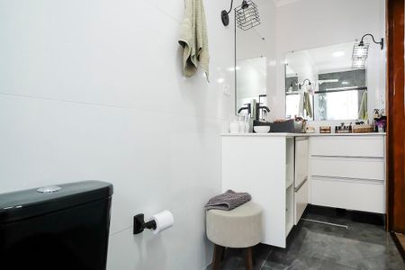 Casa à venda com 442m², 4 quartos e 6 vagasBanheiro da suíte