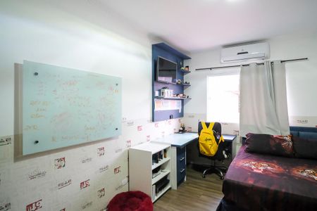 Casa à venda com 442m², 4 quartos e 6 vagasQuarto 2