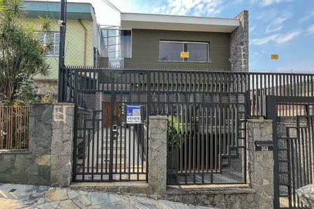 Casa à venda com 442m², 4 quartos e 6 vagasPlaca