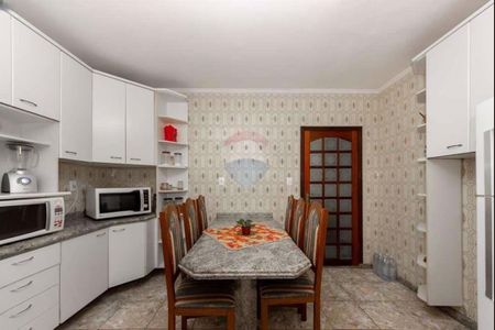 Casa à venda com 154m², 3 quartos e 2 vagas