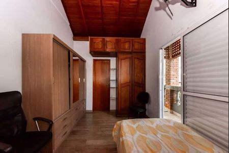 Casa à venda com 154m², 3 quartos e 2 vagas