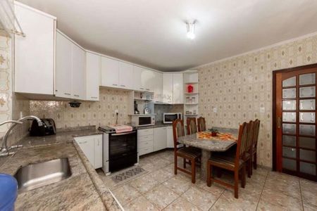 Casa à venda com 154m², 3 quartos e 2 vagas