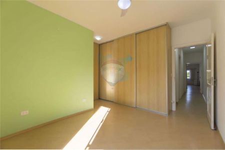 Casa à venda com 3 quartos, 270m² em Cambuci, São Paulo