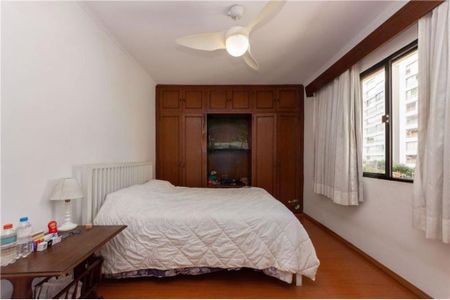 Casa à venda com 4 quartos, 232m² em Vila Prudente, São Paulo
