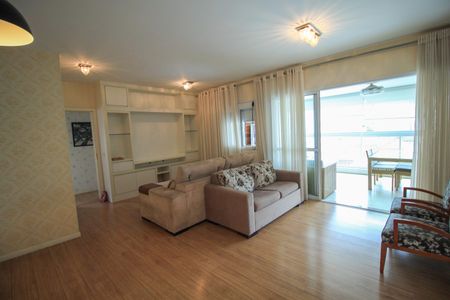 Apartamento à venda com 3 quartos, 141m² em Vila Regente Feijó, São Paulo