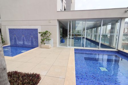 Apartamento à venda com 60m², 2 quartos e 2 vagasÁrea comum - Piscina