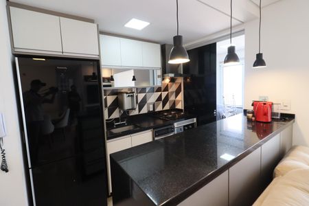 Apartamento à venda com 60m², 2 quartos e 2 vagasCozinha e Área de Serviço