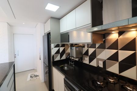 Apartamento à venda com 60m², 2 quartos e 2 vagasCozinha e Área de Serviço