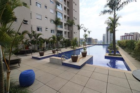 Apartamento à venda com 60m², 2 quartos e 2 vagasÁrea comum - Piscina externa