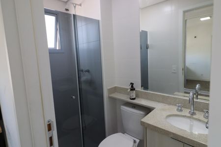 Apartamento à venda com 60m², 2 quartos e 2 vagasBanheiro da Suíte 2