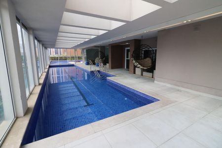 Apartamento à venda com 60m², 2 quartos e 2 vagasÁrea comum - Piscina aquecida