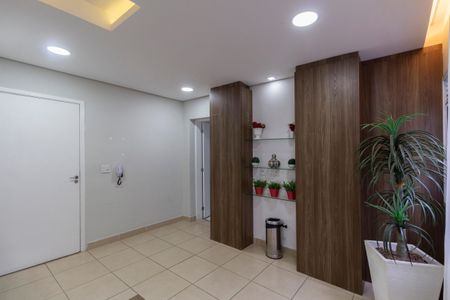 Apartamento à venda com 44m², 2 quartos e 1 vaga Apartamento à venda com 44m², 2 quartos e 1 vagaÁrea Comum - Salão de Festas