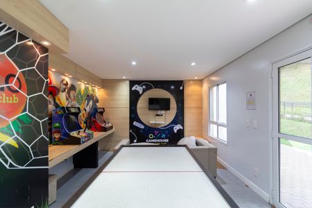 Apartamento à venda com 44m², 2 quartos e 1 vaga Apartamento à venda com 44m², 2 quartos e 1 vagaÁrea Comum - Sala de Game
