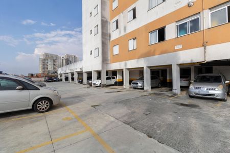 Apartamento à venda com 44m², 2 quartos e 1 vaga Apartamento à venda com 44m², 2 quartos e 1 vagaEstacionamento