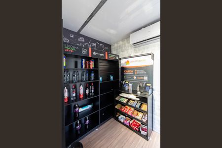 Apartamento à venda com 44m², 2 quartos e 1 vaga Apartamento à venda com 44m², 2 quartos e 1 vagaÁrea Comum - Mini Mercado