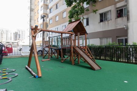 Apartamento à venda com 44m², 2 quartos e 1 vaga Apartamento à venda com 44m², 2 quartos e 1 vagaÁrea Comum - Playground