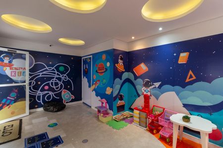 Apartamento à venda com 44m², 2 quartos e 1 vaga Apartamento à venda com 44m², 2 quartos e 1 vagaÁrea Comum - Brinquedoteca