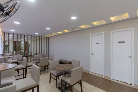 Apartamento à venda com 44m², 2 quartos e 1 vaga Apartamento à venda com 44m², 2 quartos e 1 vagaÁrea Comum - Salão de Festas