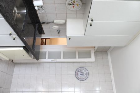 Apartamento à venda com 65m², 2 quartos e 2 vagasCozinha