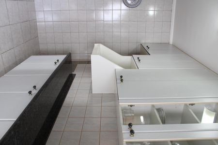 Apartamento à venda com 65m², 2 quartos e 2 vagasCozinha