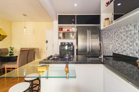 Apartamento à venda com 92m², 2 quartos e 2 vagas Apartamento à venda com 92m², 2 quartos e 2 vagasCozinha