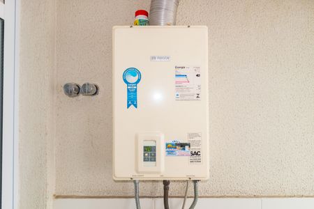 Apartamento à venda com 92m², 2 quartos e 2 vagas Apartamento à venda com 92m², 2 quartos e 2 vagasÁrea de Serviço