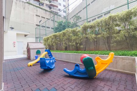 Apartamento à venda com 92m², 2 quartos e 2 vagas Apartamento à venda com 92m², 2 quartos e 2 vagasPlayground