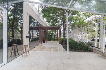 Apartamento à venda com 92m², 2 quartos e 2 vagas Apartamento à venda com 92m², 2 quartos e 2 vagasHall social