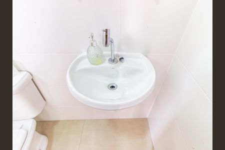 Apartamento à venda com 411m², 4 quartos e 8 vagasBanheiro da Suíte 4