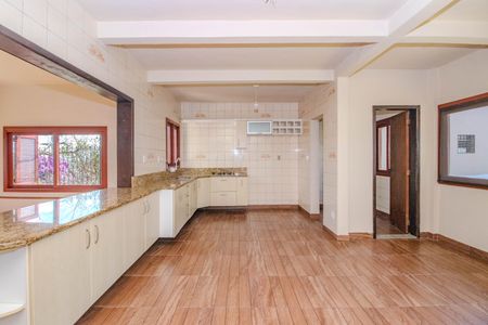 Casa à venda com 181m², 4 quartos e 3 vagas Casa à venda com 181m², 4 quartos e 3 vagasCozinha e Área de Serviço