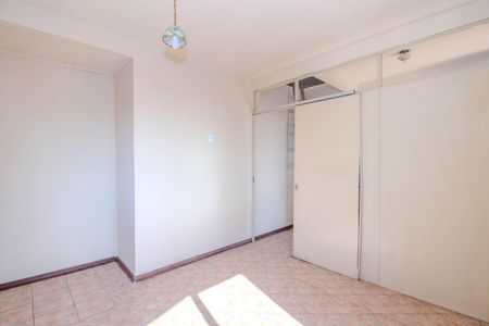 Casa à venda com 181m², 4 quartos e 3 vagas Casa à venda com 181m², 4 quartos e 3 vagasQuarto 2