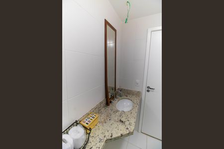 Apartamento à venda com 196m², 3 quartos e 2 vagasBanheiro da Suíte 2