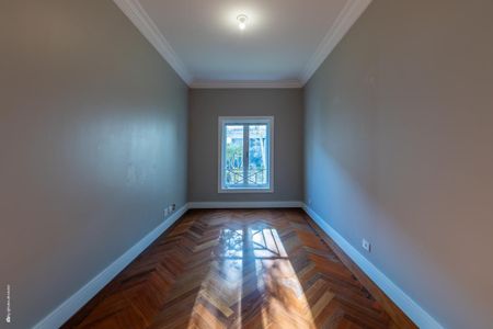 Casa de Condomínio à venda com 4 quartos, 245m² em Jardim Cordeiro, São Paulo