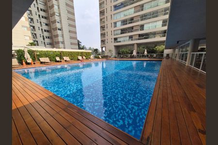 Apartamento à venda com 180m², 3 quartos e 3 vagas