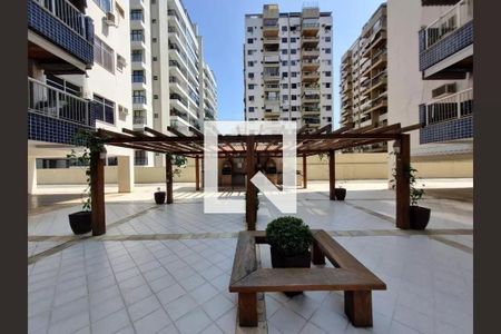 Apartamento à venda com 176m², 3 quartos e 3 vagas Apartamento à venda com 176m², 3 quartos e 3 vagasÁrea Comum