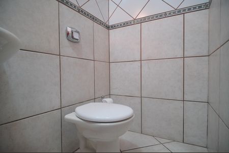 Casa à venda com 150m², 3 quartos e 2 vagasBanheiro 2